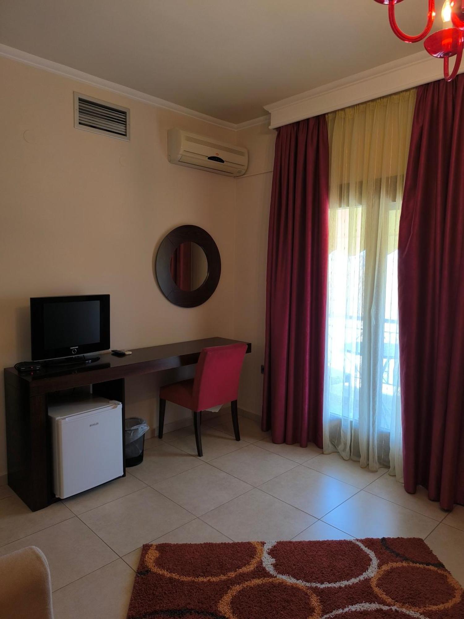 Faraggi Hotel Simvoli Exterior photo